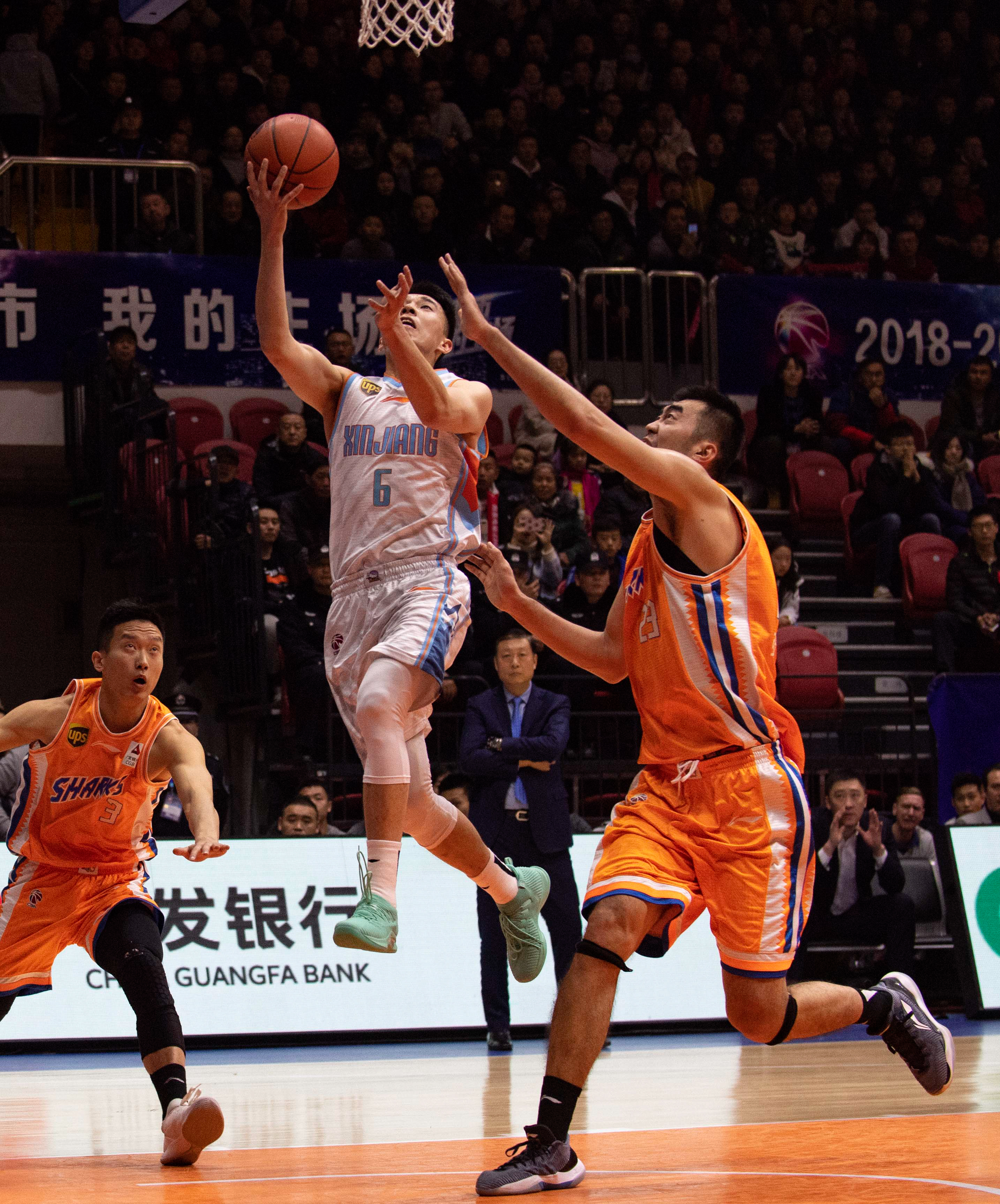 这一举动同 这一举动同