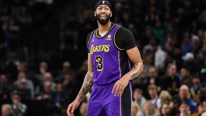 是令球迷们 是令球迷们